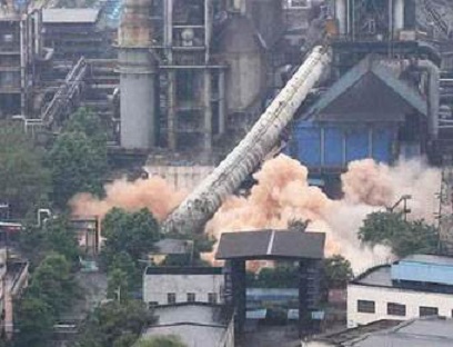穆棱高空拆除安全防范：