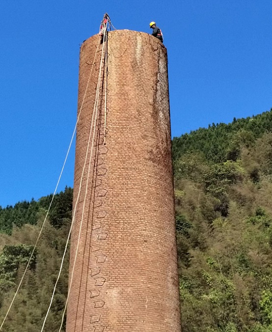 煙囪拆除公司:確保拆除過程中的安全和環(huán)保