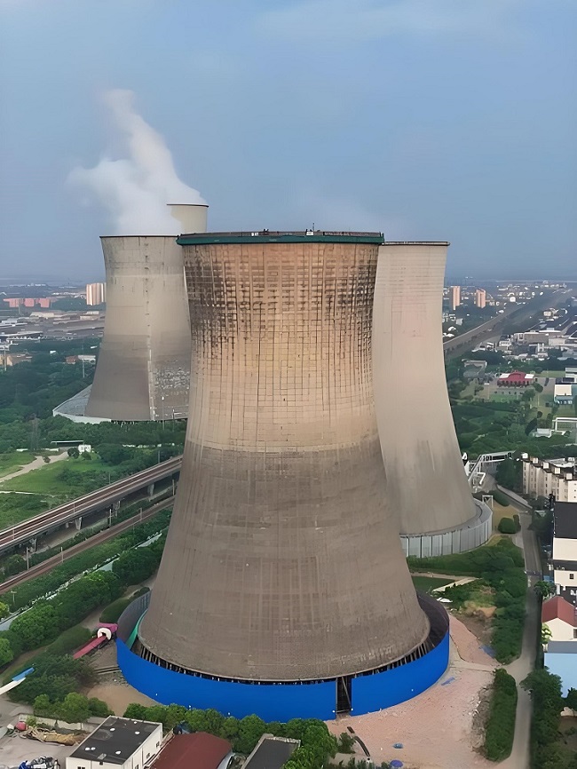 電廠冷卻塔拆除方案：如何安全、高效地實(shí)現(xiàn)拆除？